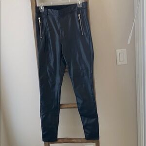 Express faux leather leggings size small